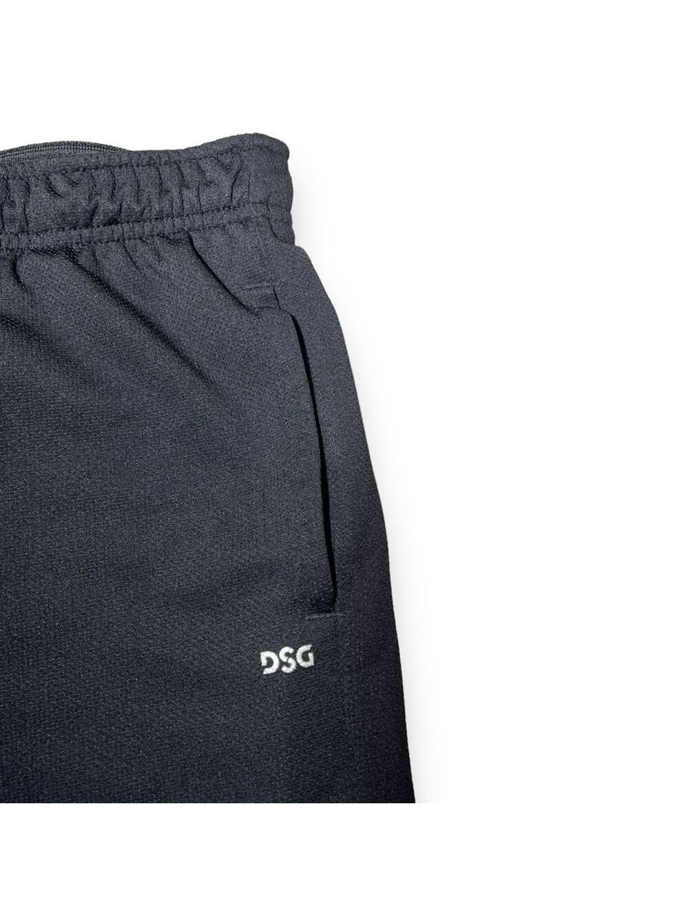 DSG Boy’s Mesh Training Shorts Black Size Large - Picture 3 of 11